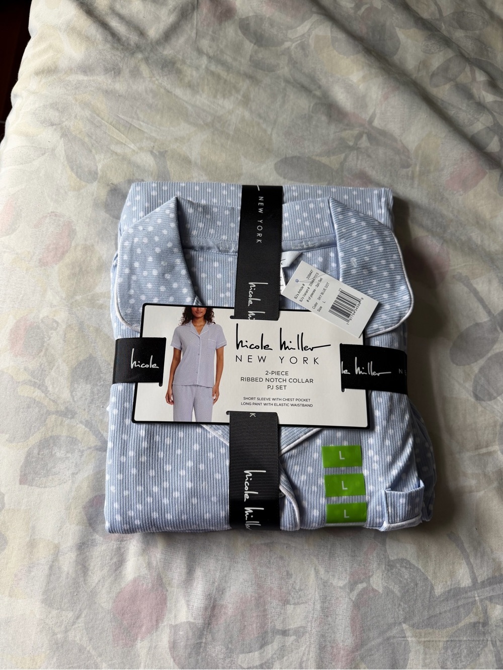 NWT Nicole Miller Sky Blue Dot Pajama Set